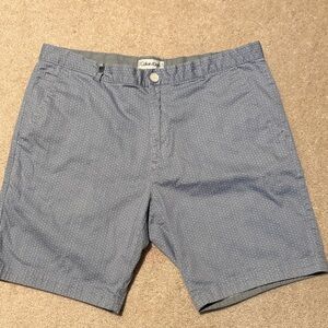 Calvin Klein Men's Patterned Blue Shorts